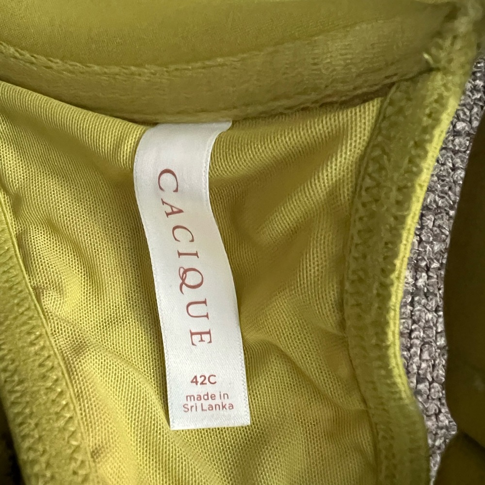 NWOT Cacique front close bra from Lane Bryant. - Picture 4 of 4